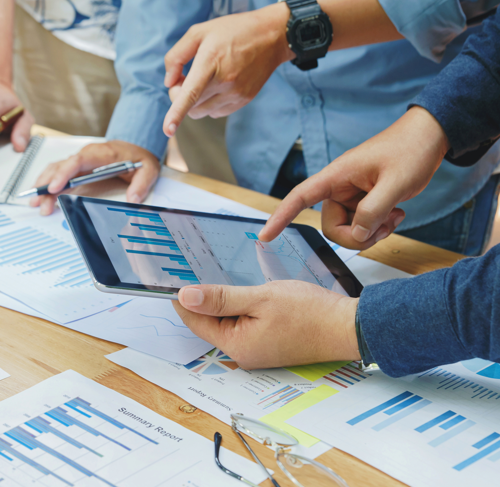 demonstration of how a team can use mobile devices and apps to improve work flow and access data